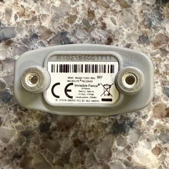 Invisible Fence Microlite MOD: RIG00-11933 With Lupine Adjustable Collar - Picture 2 of 5